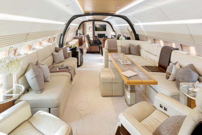 Inside the Modern Jet Cabin Features Shaping Private Travel
